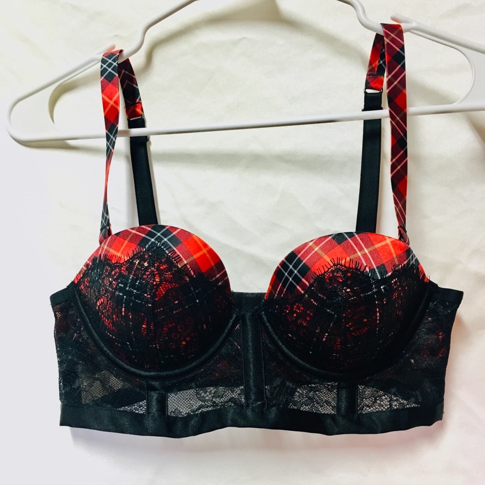 Victoria's Secret Sexy Plaid Black Lace Bra 32A